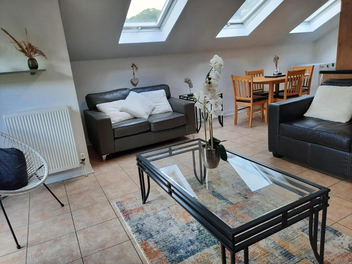 Forest View Impeccable Two Bedroom House Ростревър Екстериор снимка