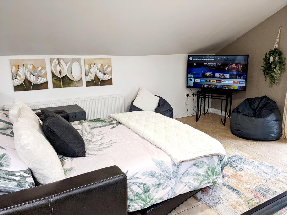 Forest View Impeccable Two Bedroom House Ростревър Екстериор снимка